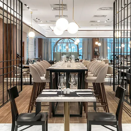 Hotel Metropolo By Golden Tulip 4*