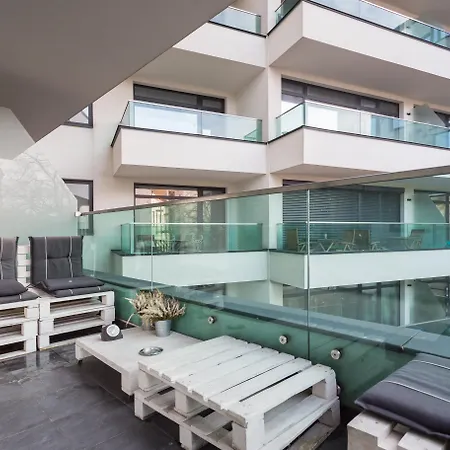 Hotel apartamentowy Inpoint Central Apartments 3*