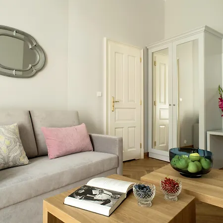 Apartment Belle Epoque