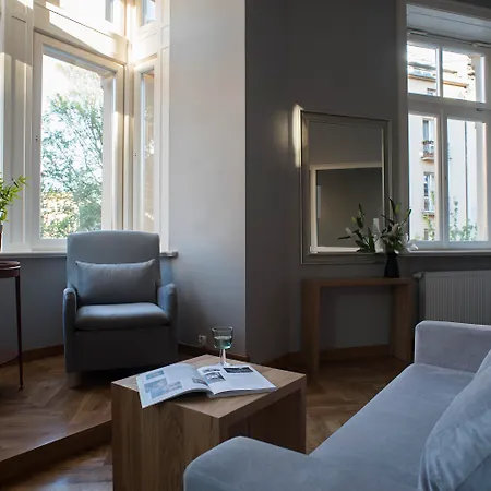 Apartment Belle Epoque