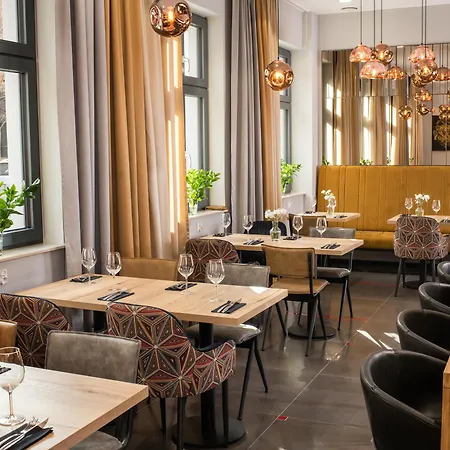Xerion (adults Only) 4*