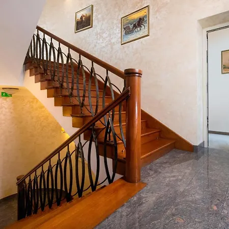 Globus Aparthotel Krakow