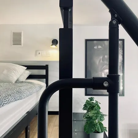 Premium Jacuzzi For Couples, Old Town Apartman