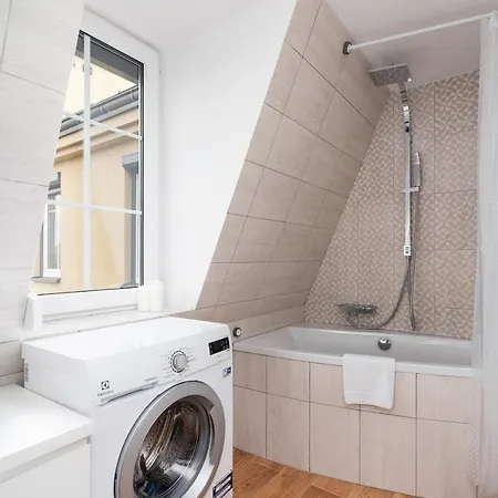 Appartement Radziwillowska Cracow Planty By Renters Cracovie