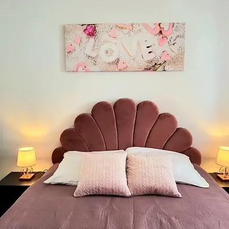 Luxury Kings 50m2 2 Pok. Downtown Dobrego Pasterza Piekny Apartmán *