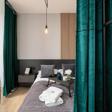 Apartment Rynek Podgorski By Renters