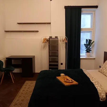 Homestay First Station 26-11
