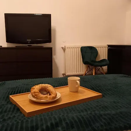 Homestay First Station 26-11 *
