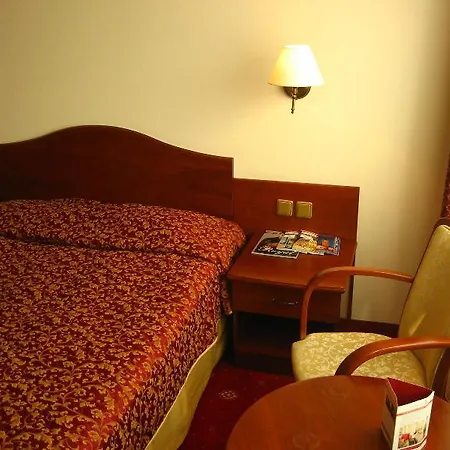 Sympozjum & Otel