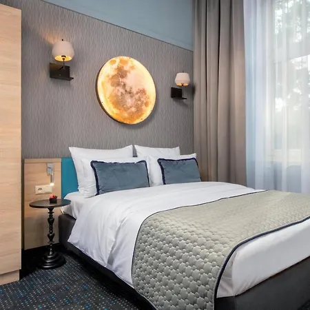 Leonardo Boutique Old Town Hotel