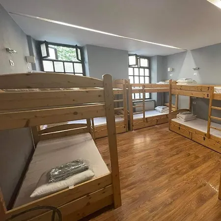 Hostal Greg&tom Party Cracovia