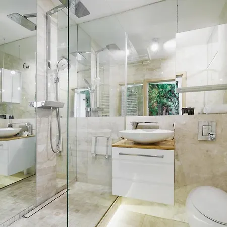 Apartment Masarska Free Parking By Renters