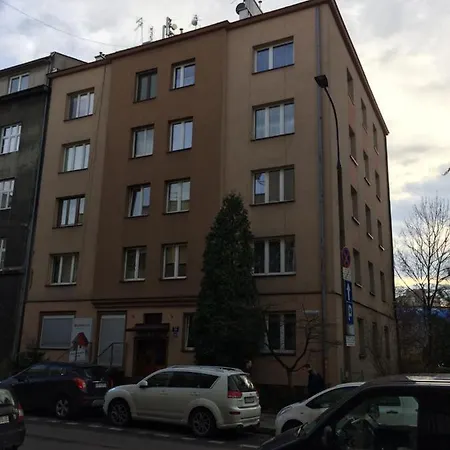 Black&white Guest house *
