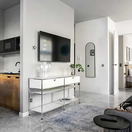 Aparthotel H11