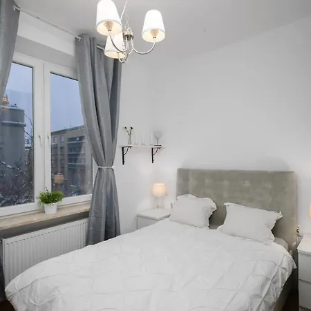 Black&white Guest house *