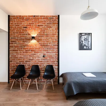 Neo Unique & Bright Apartments, Free Parking, 15min Old Town & Kazimierz - By Homelike Krakow