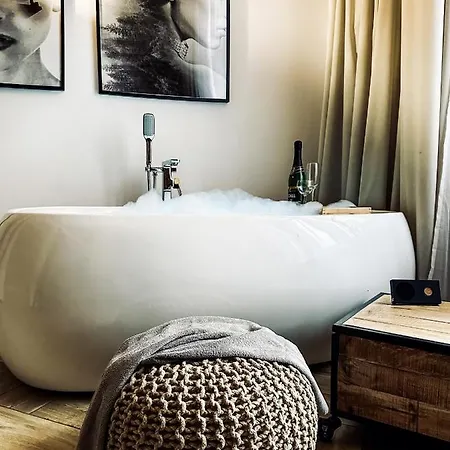 Apartman Premium Jacuzzi For Couples, Old Town