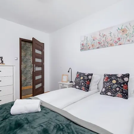 Office Dobrego Pasterza By Renters * Krakow