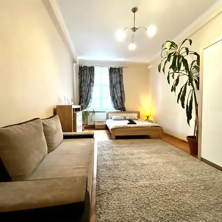 アパート Charming Spacious *