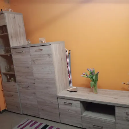 Uroczy Apartment *