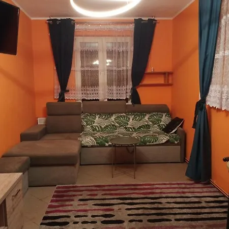 Uroczy Apartment *