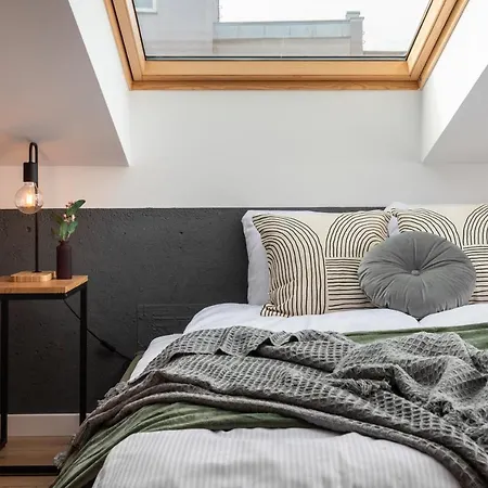 Apartman Felicjanek 15 - By Upstairs *