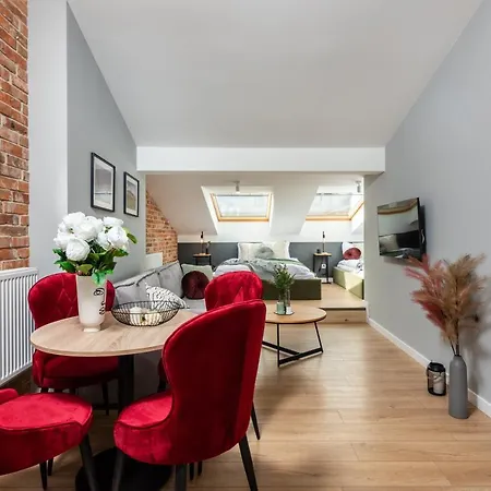 Apartman Felicjanek 15 - By Upstairs *