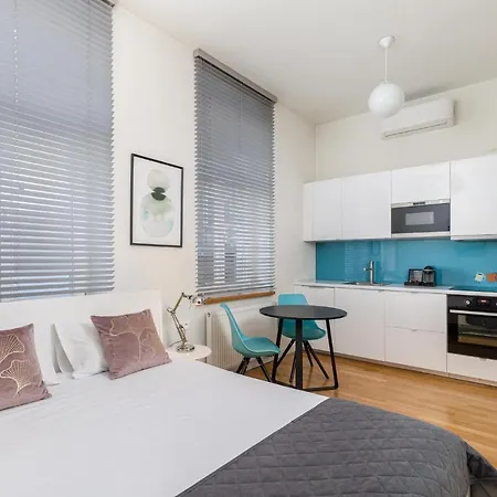 S18 Boutique - Old Town Aparthotel Krakow