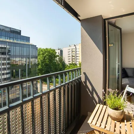 Native Barska 69 Apartman