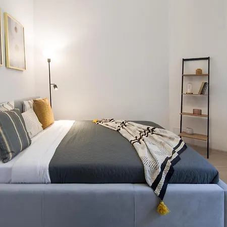 Wawelove Pilsudskiego - 3 Bedroom Apt. With Balcony And Free Parking! Apartment