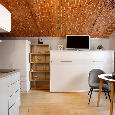Apartment Unique Perfect For Couples, Old Podgorze *