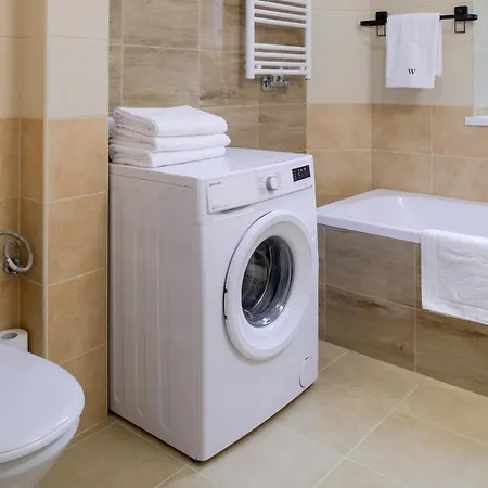 Wawelove Pilsudskiego - 3 Bedroom Apt. With Balcony And Free Parking! Apartment Krakow