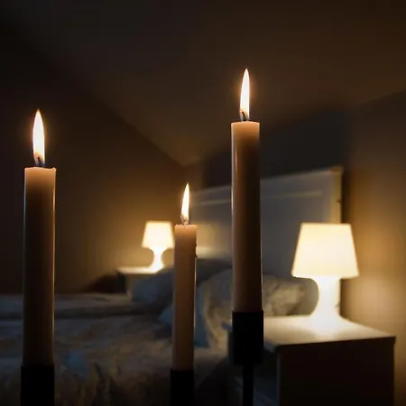 4 Couples & 4 Friends Bed & Breakfast Krakov
