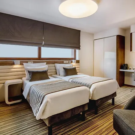 Metropolis Design Hotel