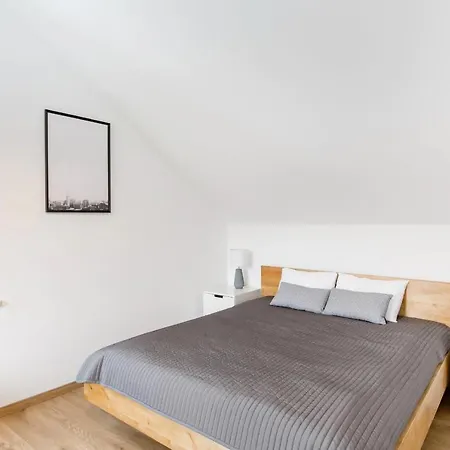 Neo Unique & Bright Apartments, Free Parking, 15min Old Town & Kazimierz - By Homelike Apartment *
