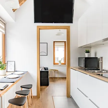 Apartment Neo Unique & Bright Apartments, Free Parking, 15min Old Town & Kazimierz - By Homelike Krakow