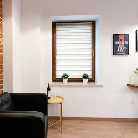 Neo Unique & Bright Apartments, Free Parking, 15min Old Town & Kazimierz - By Homelike Apartment