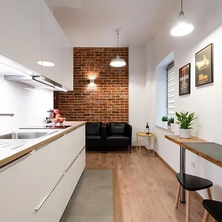 Neo Unique & Bright Apartments, Free Parking, 15min Old Town & Kazimierz - By Homelike Apartment