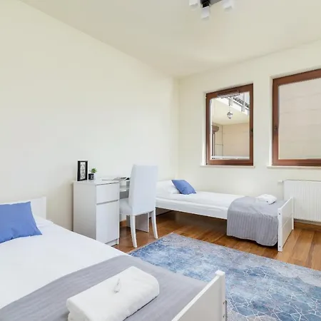 Apartment Wonderful Garden By Renters *