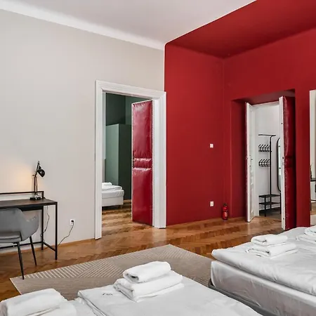 Apartment Przestronny W Centrum Krakowa - 12 Osob - By Upstairs *