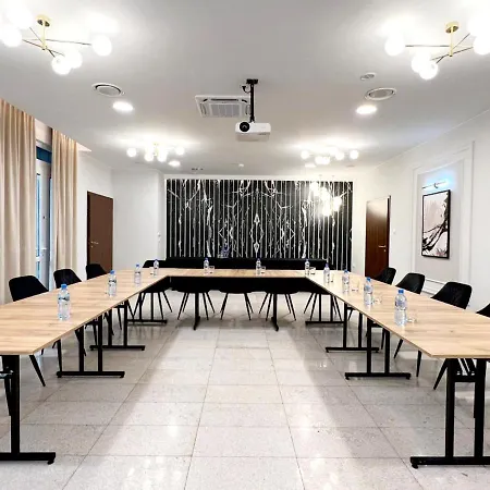 Fero Express Klimatyzowane Ac Otel