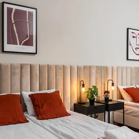 Apartment Przestronny W Centrum Krakowa - 12 Osob - By Upstairs