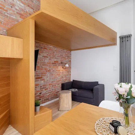 With Mezzanine - Arianska 14 By Renters Apartment *