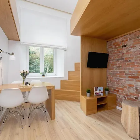 With Mezzanine - Arianska 14 By Renters Apartment