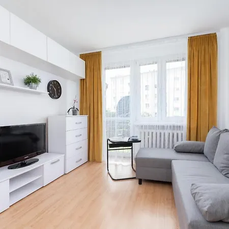 Apartment Comfy & Bright Wielicka In By Renters Krakow