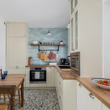 Luxury In A Truly Perfect Location Krakow