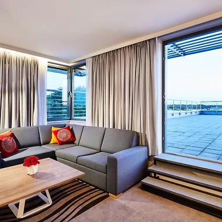 Novotel Centrum Hotel 4*