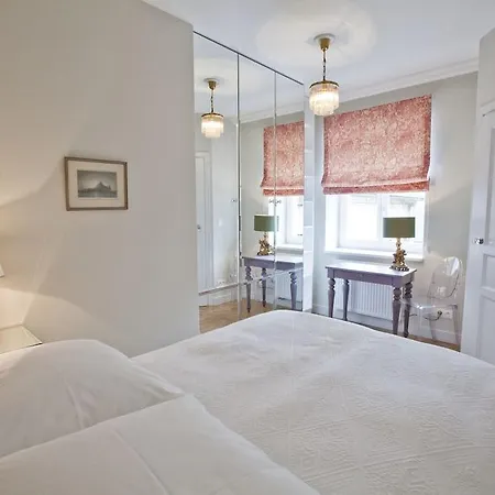 Apartahotel Crystal Chez Helena Cracovia