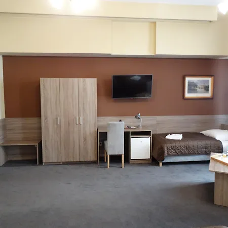 Otel Maksymilian