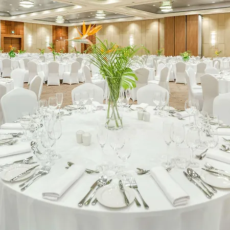 Doubletree By Hilton Hotel&convention Center Hotel 4*